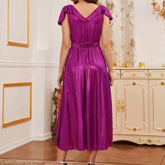 Women's shiny silky dress - Picture 7 of 7